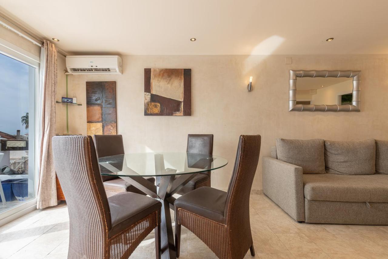 Seabreeze Carihuela Apartment Торремолинос Экстерьер фото